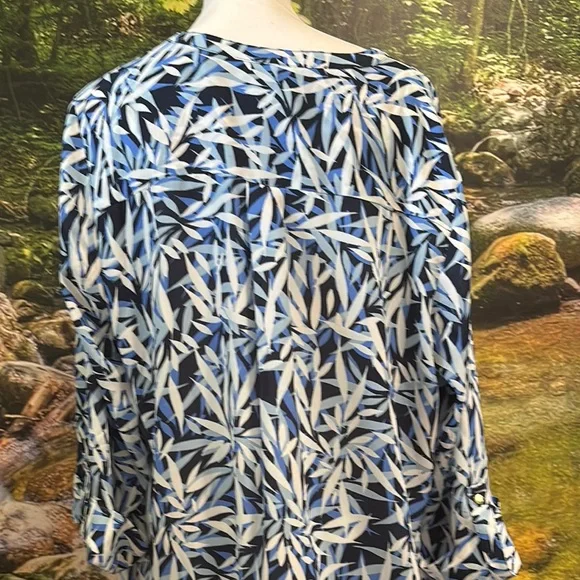 Blue and White Patterned Women's Top - Picture 8 of 8